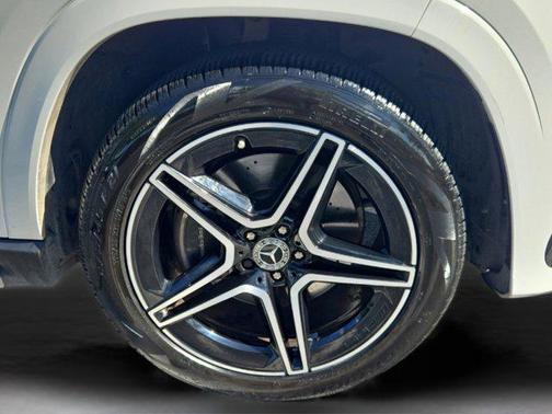 2024 Mercedes-Benz GLS 450 4MATIC