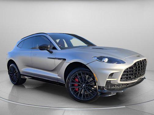 2024 Aston Martin DBX 707