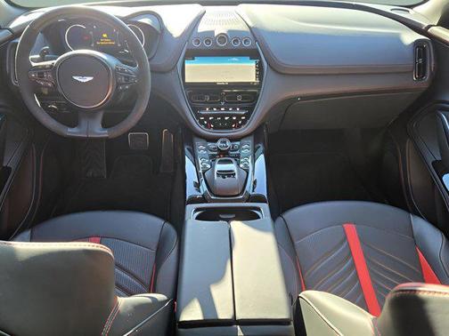 2024 Aston Martin DBX 707