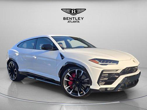 2022 Lamborghini Urus Graphite Capsule