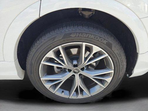 2021 Audi Q8 55 Prestige