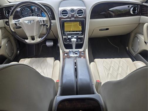 Hallmark Metallic 2015 Bentley Flying Spur Base