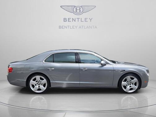 Hallmark Metallic 2015 Bentley Flying Spur Base