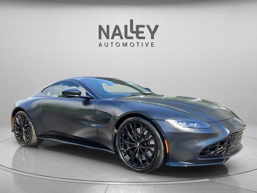 2022 Aston Martin Vantage Base
