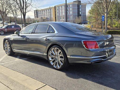 2022 Bentley Flying Spur W12