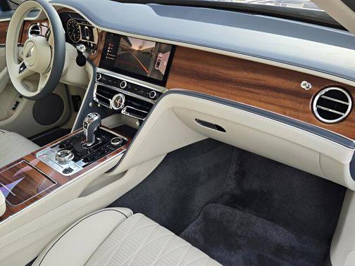 2022 Bentley Flying Spur W12