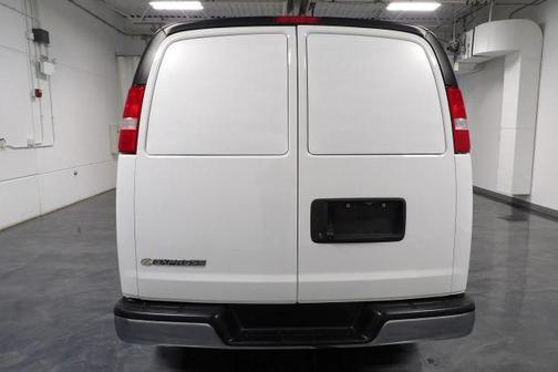 2024 Chevrolet Express 2500 Work Van