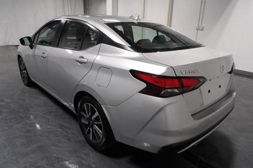 2021 Nissan Versa 1.6 SV