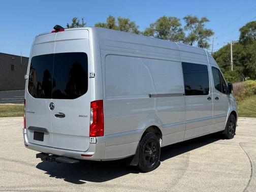 2024 Mercedes-Benz Sprinter 2500 HIGH ROOF W/170 WB