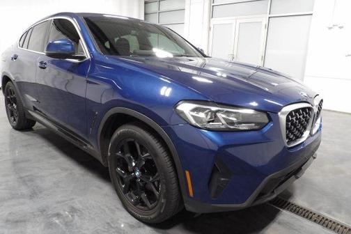 2022 BMW X4 xDrive30i