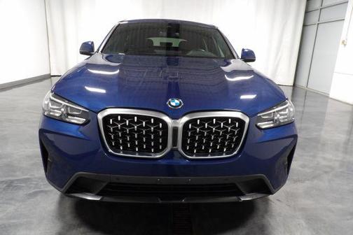 2022 BMW X4 xDrive30i