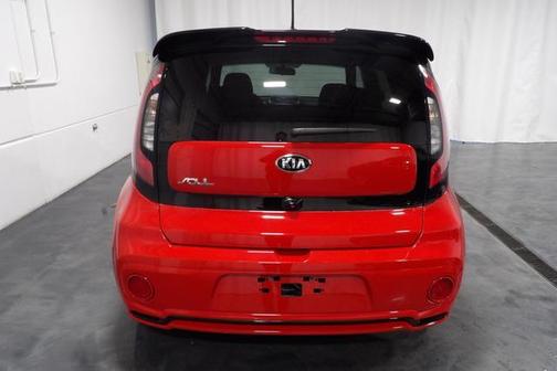 2019 Kia Soul +