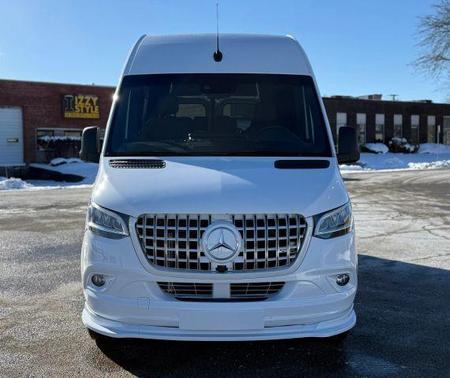 2023 Mercedes-Benz Sprinter 2500 144 WB Standard Roof Passenger