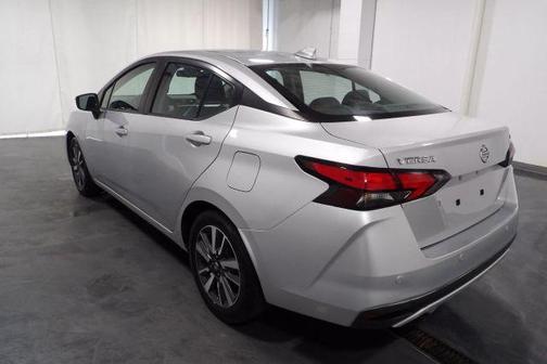 2021 Nissan Versa 1.6 SV