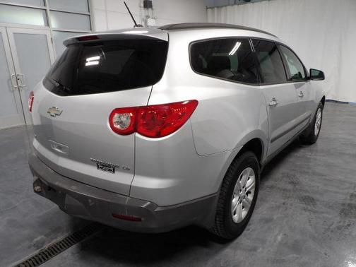 2012 Chevrolet Traverse LS