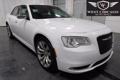 2019 Chrysler 300 Touring