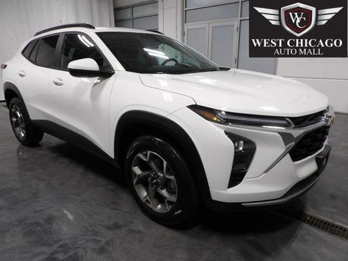 White 2025 Chevrolet Trax LT