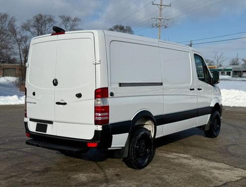 2017 Mercedes-Benz Sprinter 2500 ROOF W/144 WB