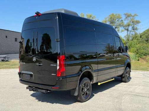 2023 Mercedes-Benz Sprinter 2500 144 WB Standard Roof Passenger