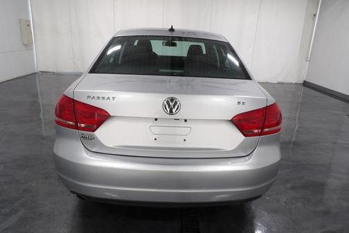 2015 Volkswagen Passat 1.8T Auto SE