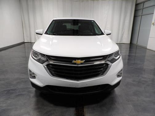 White 2021 Chevrolet Equinox 2LT