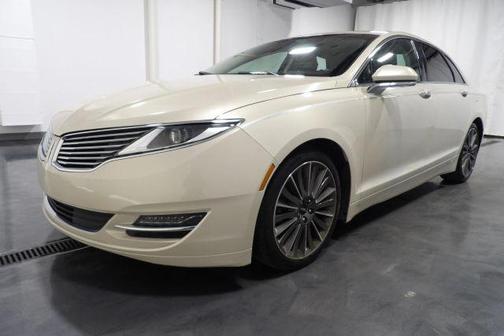 2016 Lincoln MKZ Base
