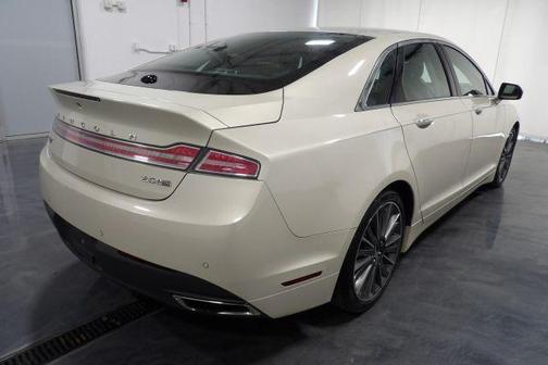 2016 Lincoln MKZ Base