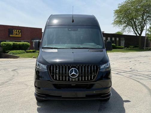 Black 2019 Mercedes-Benz Sprinter 2500 High Roof