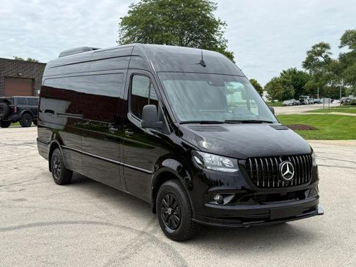 Black 2023 Mercedes-Benz Sprinter 2500 High Roof