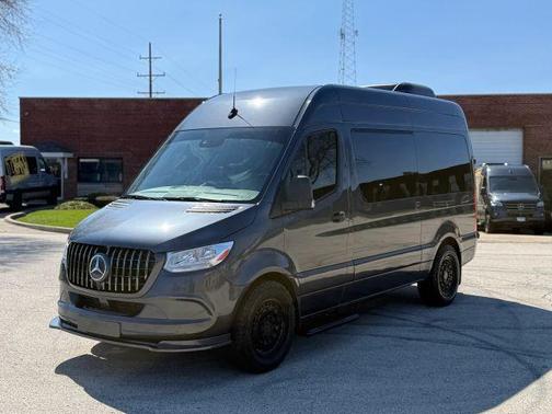 2022 Mercedes-Benz Sprinter 2500 144 WB Standard Roof Passenger