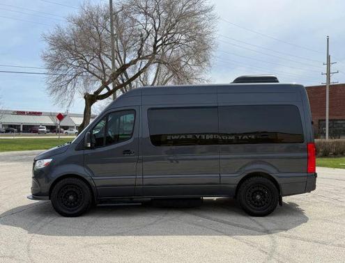 2022 Mercedes-Benz Sprinter 2500 144 WB Standard Roof Passenger