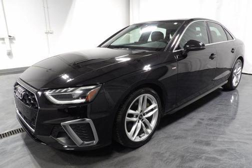 2023 Audi A4 45 S line quattro Premium