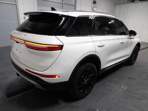 2021 Lincoln Corsair Standard