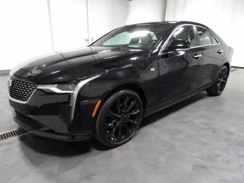 2024 Cadillac CT4 Luxury