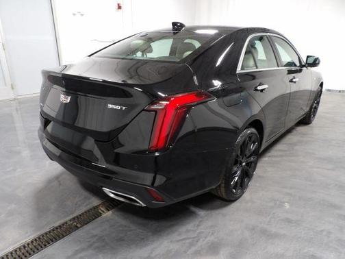 2024 Cadillac CT4 Luxury