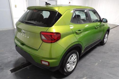 2021 Hyundai VENUE SE