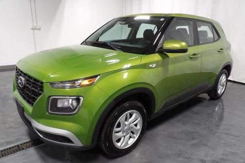 2021 Hyundai VENUE SE