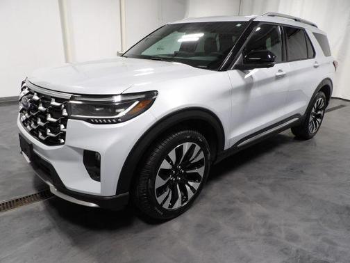White 2025 Ford Explorer Platinum