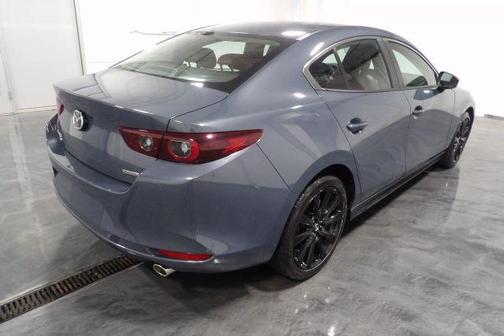 2023 Mazda Mazda3 2.5 S Carbon Edition