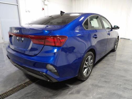 Blue 2024 Kia Forte LXS