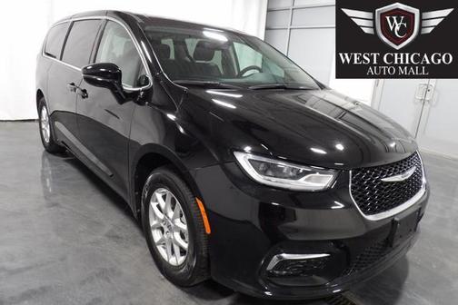 2024 Chrysler Pacifica Touring-L