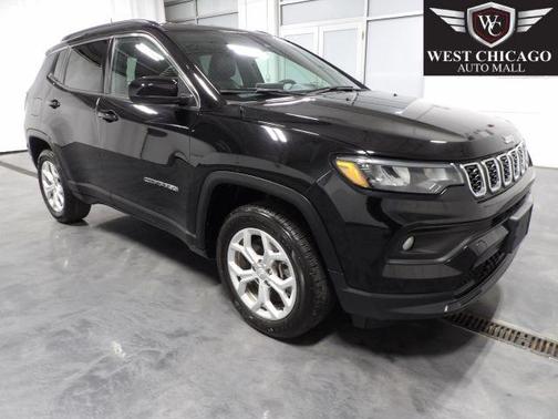 Black 2024 Jeep Compass Latitude