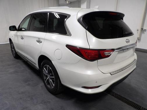 2017 INFINITI QX60 Base