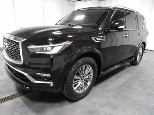 2021 INFINITI QX80 Luxe