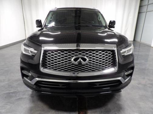 2021 INFINITI QX80 Luxe