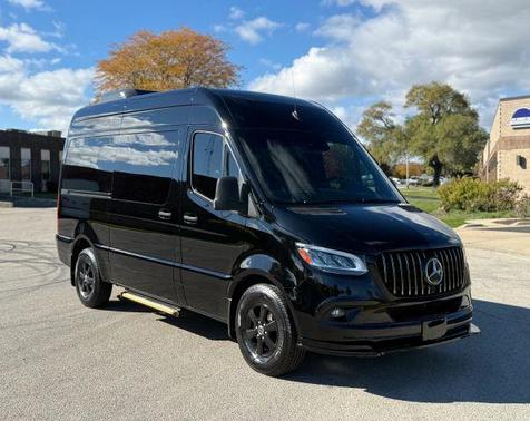 2022 Mercedes-Benz Sprinter 2500 144 WB Standard Roof Passenger