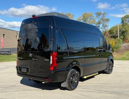 2022 Mercedes-Benz Sprinter 2500 144 WB Standard Roof Passenger
