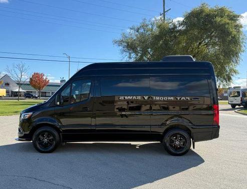2022 Mercedes-Benz Sprinter 2500 144 WB Standard Roof Passenger