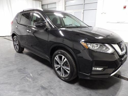 Magnetic Black 2020 Nissan Rogue SV