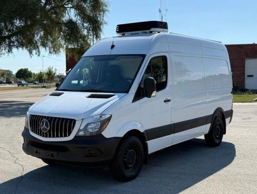 2014 Mercedes-Benz Sprinter ROOF W/144 WB